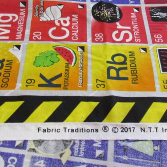 Periodic Table of the Elements Quilt Panel Chemistry Science Fabric Traditions - Picture 3 of 3